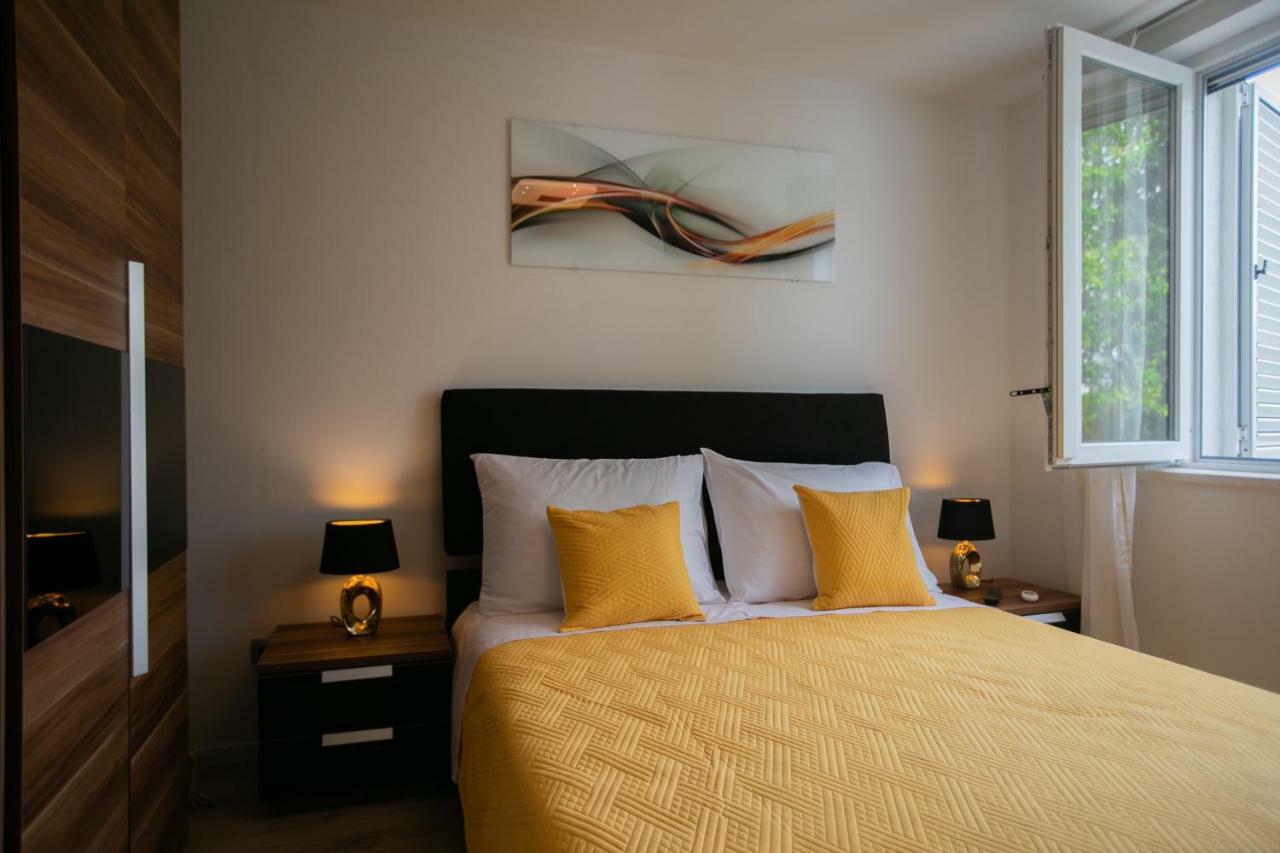 Centrale Apartment Сплит Екстериор снимка